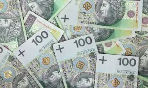 Ile zarabia pracownik kuratorium oświaty? Zaskakujące różnice w pensjach