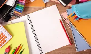 Liceum: Ile zeszytów kupić? Lista i porady na start