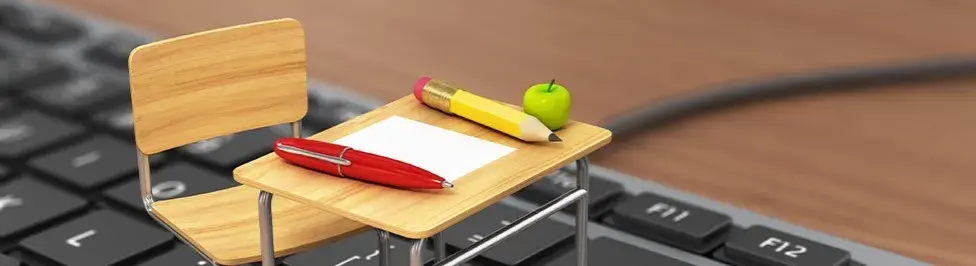 Co ze zdalnym nauczaniem? Kluczowe informacje i zasady dla uczniów
