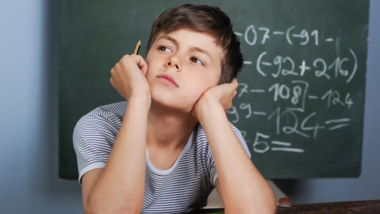 Zdjęcie Czy do szkoły w chmurze przyjmują każdego? Oto kluczowe informacje