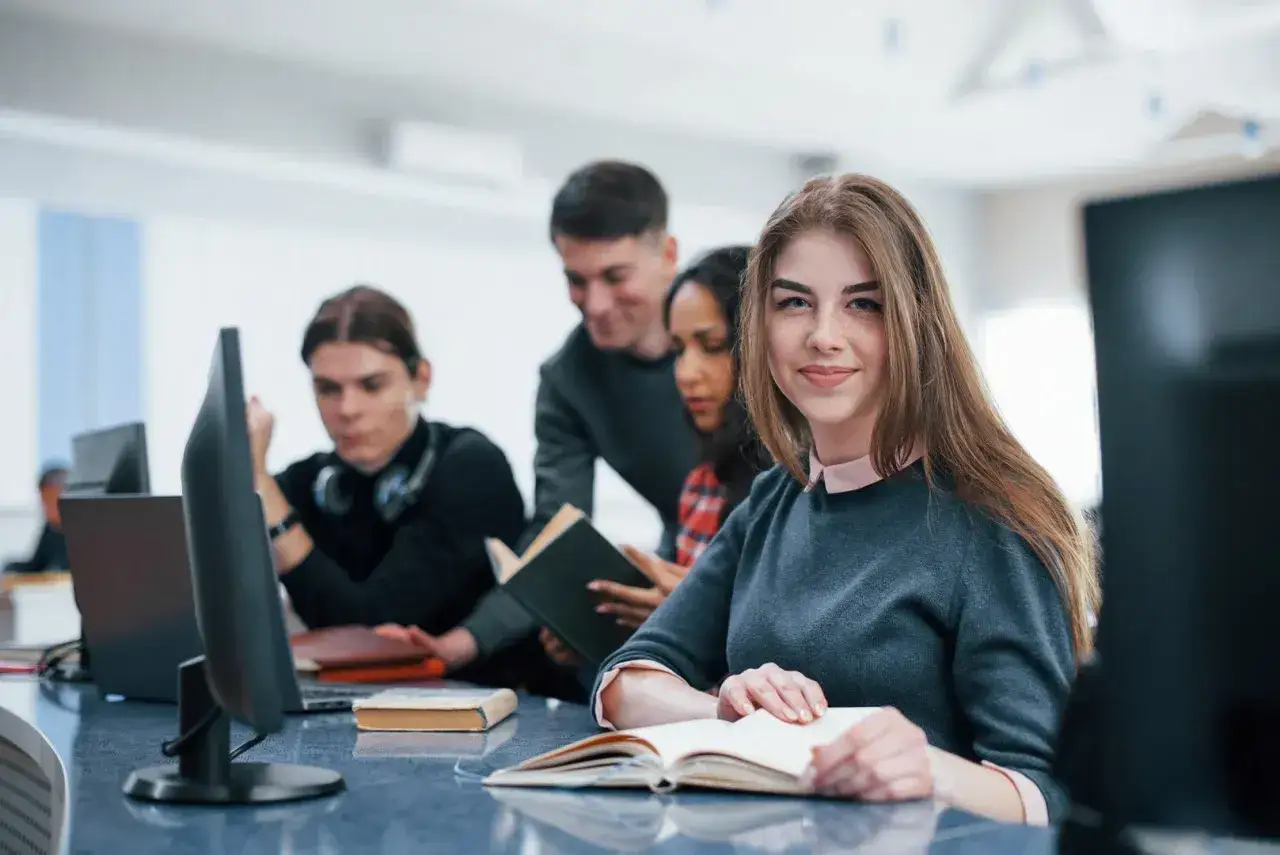 Zdjęcie Do kiedy rekrutacja na studia zaoczne? Nie przegap terminu!